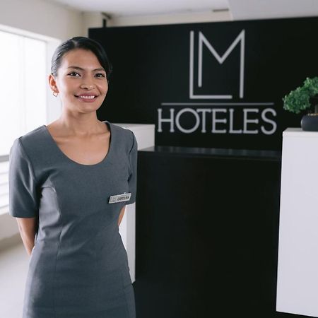 LM Hoteles Piura Buitenkant foto