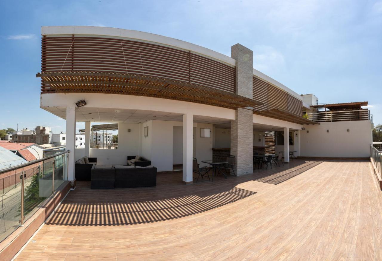 LM Hoteles Piura Buitenkant foto