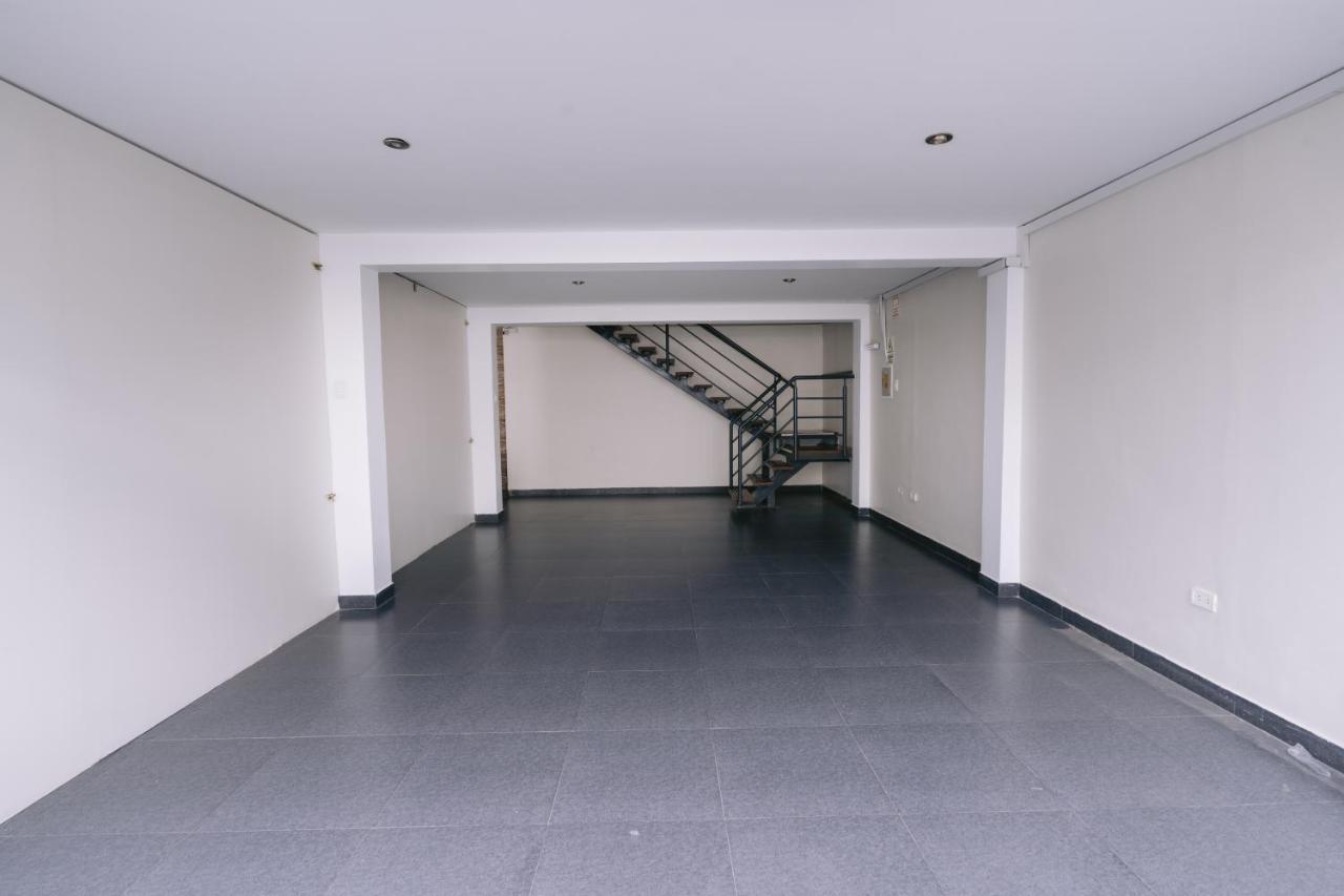LM Hoteles Piura Buitenkant foto