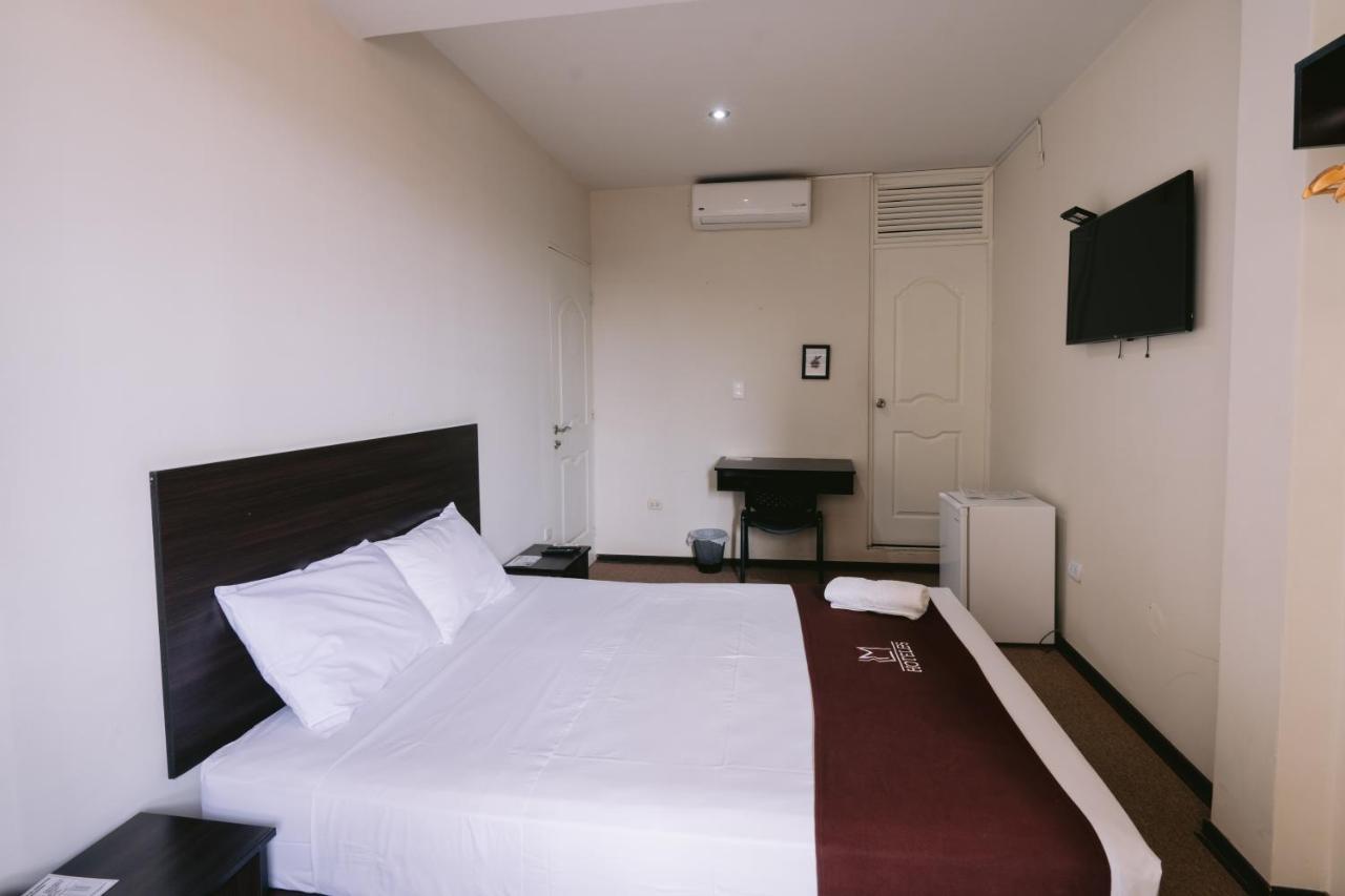 LM Hoteles Piura Buitenkant foto
