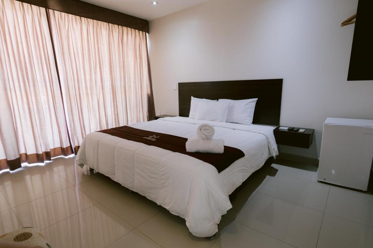 LM Hoteles Piura Buitenkant foto