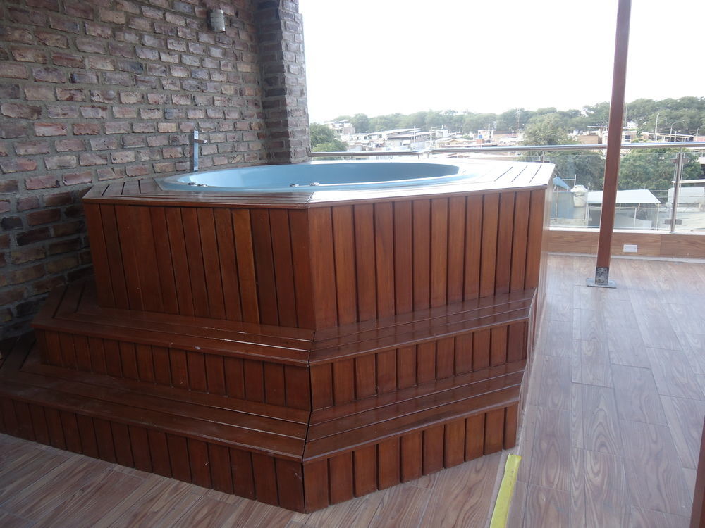 LM Hoteles Piura Buitenkant foto